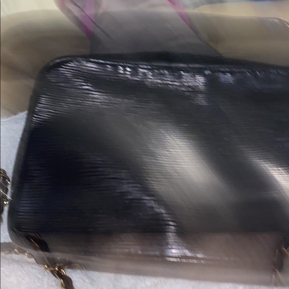 Authentic Louis Vuitton Trocadero Crossbody - Picture 2 of 8